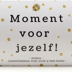 Kopen π The Big Gifts - Giftbox Relax -badzout, Bodyscrub En Badballen - Moment Voor Jezelf - Cadeautip Moederdag π€©