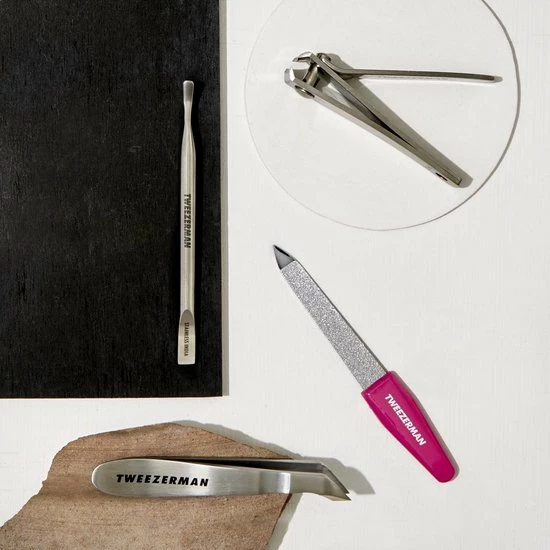 Uitgang π Tweezerman Mini Nagelset - RVS - Manicureset Met Nagelvijl, Nagelknipper, Bokkenpoot En Nagelriemknipper - Roze β 4 Uitgang π Tweezerman Mini Nagelset - RVS - Manicureset Met Nagelvijl, Nagelknipper, Bokkenpoot En Nagelriemknipper - Roze β - Afbeelding 4