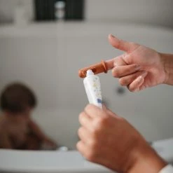 Beste deal 🎉 Mushie Finger Toothbrush Tradewinds/Stone - Vingertandenborstel Baby - 2 Stuks Per Verpakking - Tandenborstel Siliconen ✨ -BRAUN Shop 550x713 1