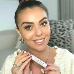 Uitgang ✔️ Silky Slick Stick - 100% Vegan - Anti Pluis Haar Stick - Afgebroken Haar - Haar Mascara - Haarserum ⭐ 8 Uitgang ✔️ Silky Slick Stick - 100% Vegan - Anti Pluis Haar Stick - Afgebroken Haar - Haar Mascara - Haarserum ⭐ -BRAUN Shop 550x758 1